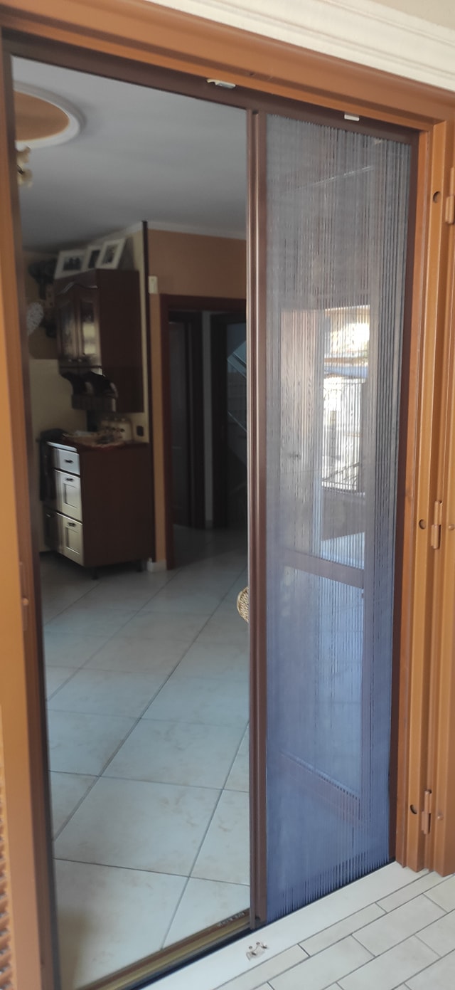 Montaggio infissi ad Afragola
